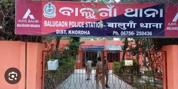 ମହିଳାଙ୍କୁ ଅଟୋରୁ ଠେଲିଦେବା ଘଟଣା – ଡ୍ରାଇଭର ଗିରଫ