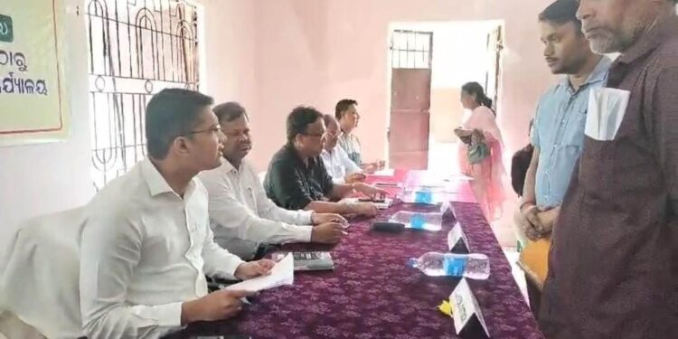 କଟକ ଜିଲ୍ଲାପାଳଙ୍କ ଜନ ଶୁଣାଣି ଶିବିର , ୨୧୨ ଟି ଅଭିଯୋଗ