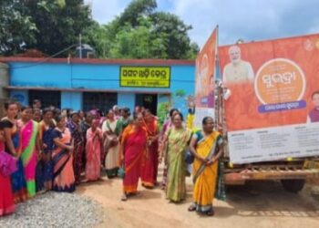 ସୁଭଦ୍ର ରଥ ସ୍ବାଗତ ପାଇଁ ଲୋକେ ରୁଣ୍ଡ, ହେଲେ ଗଡିପାରିଲାନି ରଥ