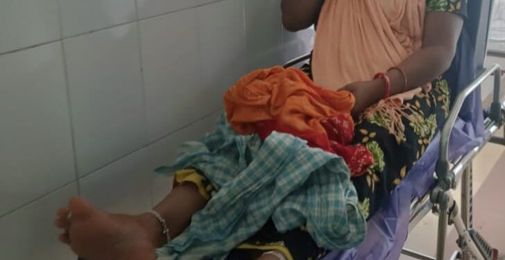 ଖମଣଖୋଲ ସ୍ୱାସ୍ଥ୍ୟ କେନ୍ଦ୍ର ର ଏଏନଏମ ଙ୍କୁ ମରଣାନ୍ତକ ଆକ୍ରମଣ : ଥାନାରେ ଅଭିଯୋଗ
