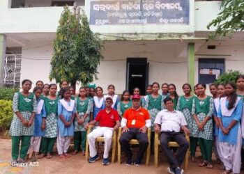 ପ୍ରାଥମିକ ଚିକିତ୍ସା ଜୀବନ ଭରଷା ଶୁଣ୍ଡୁରୁବl ସରକାରୀ କଲ୍ୟାଣ ବିଭାଗ ବାଳିକା ଉଚ୍ଚ ବିଦ୍ୟାଳୟ ରେ ବିଶ୍ୱ ପ୍ରାଥମିକ ଚିକିତ୍ସା ଦିବସ ପାଳନ ହୋଇଯାଇଛି l