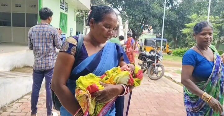 ଅନ୍ତର୍ବା ଠାରେ ଜିଲ୍ଲାପାଳଙ୍କ ଅଭିଯୋଗ ଶୁଣାଣି ଅନୁଷ୍ଠିତ