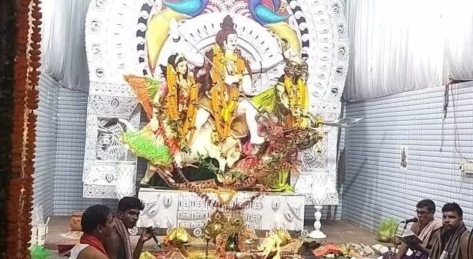 ନୂଆ କାଚରାମାଳ ମହାଦେବ ପୂଜା କମିଟି ପକ୍ଷରୁ ଦଶହରା ପୂଜା ଆରମ୍ଭ