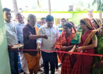 ଉଦଘାଟିତ ହେଲା ନୂତନ ଶ୍ରେଣୀଗୃହ : ଫୁଟିଲା ଛାତ୍ର ଛାତ୍ରୀଙ୍କ ମୁହଁରେ ହସ