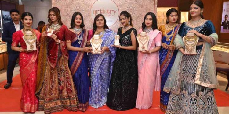 Malabar Gold & Diamonds launched Artistry Show in its Saheed Nagar – Bhubaneswar store