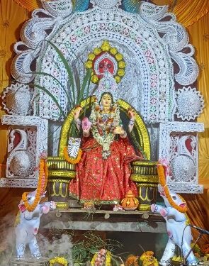 ବାଆଁରାରେ ଗଜଲକ୍ଷ୍ମୀ ପୂଜା