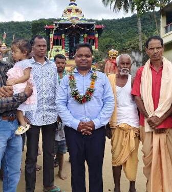 ଦୁର୍ଗମ ଗଡର ଗ୍ରାମର ଆଦିବାସୀ ପୁଅ ଓଏଏସ ପରୀକ୍ଷାରେ କୃତକାର୍ଯ୍ୟ