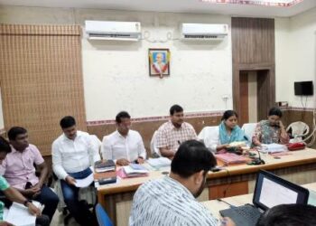 ଦକ୍ଷିଣାଞ୍ଚଳ ରାଜସ ଡିଭିଜନାଲ୍ କମିଶନର – ବହ୍ମପୁର ଶ୍ରୀମତୀ ରୂପା ରୋଶନ ସାହୁ