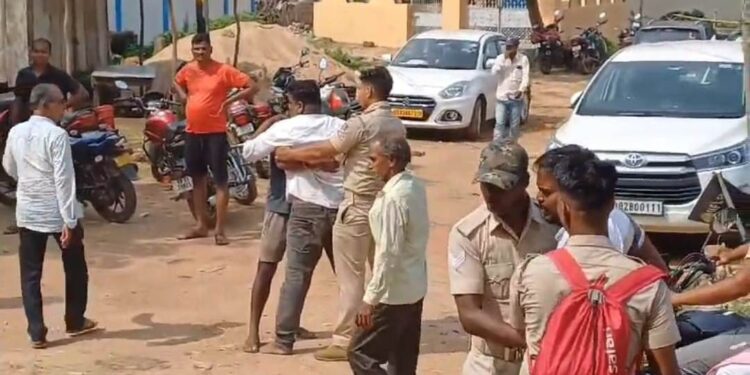 କଣାସ ବ୍ଲକ୍ ପରିସର ହେଲା ରଣ କ୍ଷେତ୍ର