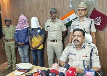 ପୋଲିସର ବଡ଼ ସଫଳତା: ଲୁଟେରା ୨ ଦମ୍ପତି ଚୋର ଗ୍ୟାଙ୍ଗ ଗିରଫ