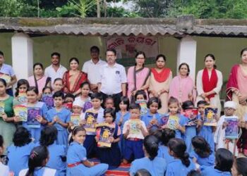 ସ୍ଵଚ୍ଛତା ହି ସେବା କାର୍ଯ୍ୟକ୍ରମର କୃତୀ ପ୍ରତିଯୋଗୀ ପୁରସ୍କୃତ 