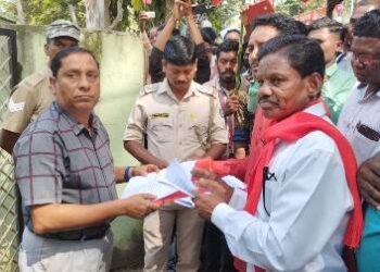 ଓଡିଶା ଆଦିବାସୀ ଅଧିକାର ମଞ୍ଚର ବିକ୍ଷୋଭ