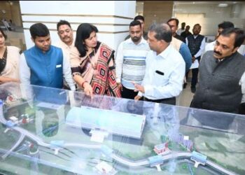 ଡିସେମ୍ବର ୨୦୨୭ ରେ ସରିବ ପ୍ରଥମ ପର୍ଯ୍ୟାୟ ମେଟ୍ରୋ ପ୍ରକଳ୍ପ ପ୍ରଥମେ ୨୬ କିମି ରେ ଆରମ୍ଭ ହେଇଯିବ ମେଟ୍ରୋ ଚଳାଚଳ : ପ୍ରଥମ ୨୦ ଟି ଷ୍ଟେସନ ଦେବ ଓଡ଼ିଶାର କଳା, ସଂସ୍କୃତି ଓ ଐତିହ୍ୟ ର ବାର୍ତ୍ତା – ଅପରାଜିତା ଷଡ଼ଙ୍ଗୀ