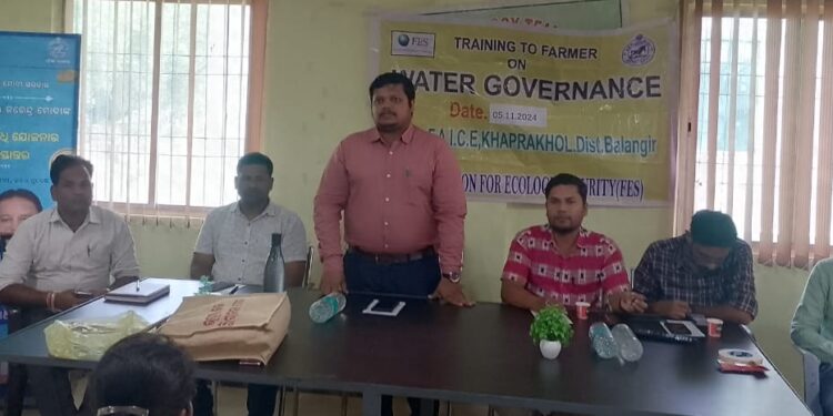 ଖପ୍ରାଖୋଲ ରେ ଭୂପୃଷ୍ଠ ଜଳ ପରଚାଳନା ସମ୍ପର୍କିତ ତାଲିମ ଶିବିର, ରବି ଋତୁରେ ଡାଲି ଜାତୀୟ ଫସଲ କୁ ଗୁରୁତ୍ବ