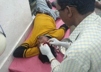  ବାଇକ ଦୁର୍ଘଟଣା ରେ ଦୁଇ ଜଣ ଯୁବ ଆହତ