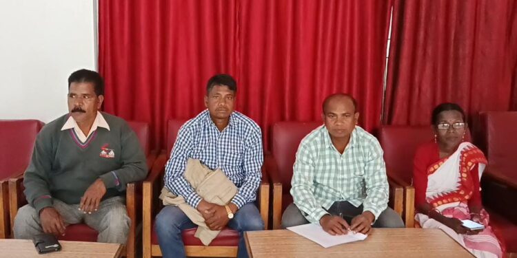 ମାଣ୍ଡିପଙ୍କା ଘଟଣାର ଦ୍ବିତୀୟ ପର୍ଯ୍ୟାୟ ତଦନ୍ତ : ଅଧିକାରୀ ମାନଙ୍କ ସହ ଆଲୋଚନା କଲେ ଆରଡିସି