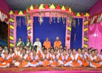 ବାଲିଗୁଡା ଶ୍ରୀଜଗନ୍ନାଥ ମନ୍ଦିର ପାର୍ଶ୍ଵ ଦେବାଦେବୀ ପ୍ରତିଷ୍ଠା ମହୋତ୍ସବ ଆରମ୍ଭ : ଅନୁସୂଚିତ ଜନଜାତି ଛାତ୍ରୀ ଙ୍କ ଦ୍ଵାରା ବେଦ ପାଠ ରେ ପ୍ରକମ୍ପିତ ହେଲା ସହର