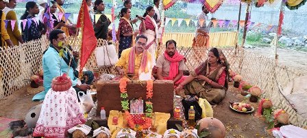ମହାମାୟୀ ପୀଠ ରେ ବିଶ୍ୱ ଶାନ୍ତି ନାମ ଯଜ୍ଞ, ଘୃତ ଯଜ୍ଞ ଅନ୍ନ ଯଜ୍ଞ ଉଦଯାପିତ : ଶତାଧିକ ଭକ୍ତଙ୍କ ସମାଗମ