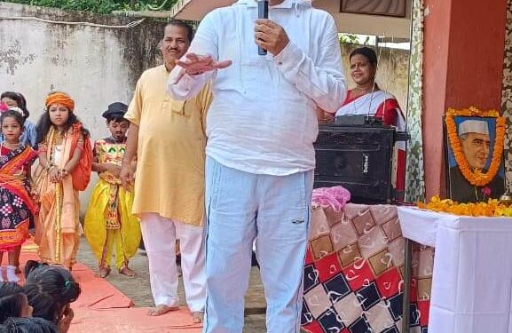 ଶ୍ରୀରାମକୃଷ୍ଣ ଆଦର୍ଶ ଶିକ୍ଷାକେନ୍ଦ୍ର,ନୟାଗଡରେ ଶିଶୁ ଦିବସ ପାଳିତ : “ପିଲାମାନେ ଦୁଷ୍ଟ ହୁଅ କିନ୍ତୁ ନଷ୍ଟ ହୁଅ ନାହିଁ” – ବିଧାୟକ ଡକ୍ଟର ଅରୁଣ କୁମାର ସାହୁ
