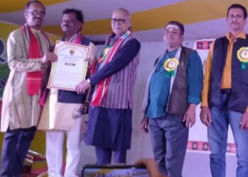 ଉତ୍କଳ ସମ୍ମିଳନୀ କଟକ ପକ୍ଷରୁ ଭାଷା ଆନ୍ଦୋଳନ ଓଡିଶା ର ଅଶୋକ ପରିଡା ସମ୍ବର୍ଦ୍ଧିତ