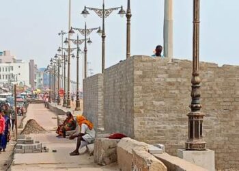 ସମୁଦ୍ରକୂଳେ କୋଠାଘର ନିର୍ମାଣ କୁ ସଚେତନ ନାଗରିକ ମଞ୍ଚ ର ବିରୋଧ ଜିଲ୍ଲପାଳ ଙ୍କୁ ଦାବିପତ୍ର
