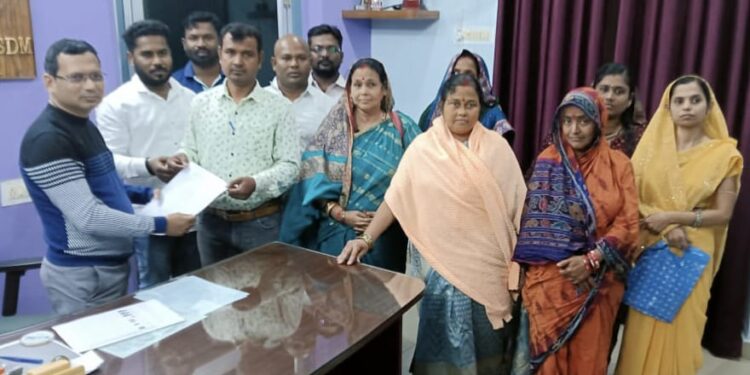 ପିତଳ ସରପଞ୍ଚଙ୍କ ବିରୋଧରେ ଅନାସ୍ଥା ପ୍ରସ୍ତାବ