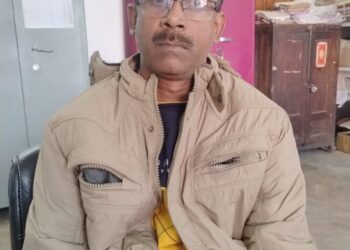 SECTION OFFICER, OFFICE OF BEO, PAPDAHANDI, DIST- NABARANGPUR TRAPPED BY ODISHA VIGILANCE WHILE DEMANDING AND TAKING BRIBE RS 10,000