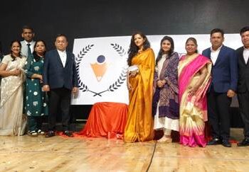 ଭିଭିତ୍ସା ୱାର୍ଲ୍ଡ ସ୍କୁଲର ନୂଆ ଲୋଗୋ ଉନ୍ମୋଚିତ, ଉତ୍କର୍ଷତା ଦିଗରେ ଏକ ବଡ଼ ପଦକ୍ଷେପ – କ୍ୟୁରିଅସ୍ କବ୍ସ ପ୍ରିସ୍କୁଲର ଗୌରବମୟ୧୦ ବର୍ଷ ପାଳନ