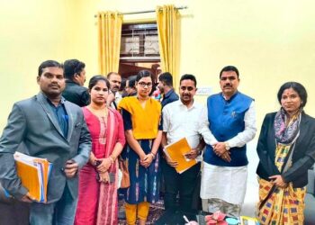 ବର୍ଷାରେ ଭିଜୁଛି ବର୍ଷଯାକର ଦାନା,ଓଦା ଧାନର ମାନକୁ ନେଇ ଚାଷୀ ମନରେ ଚିନ୍ତା
