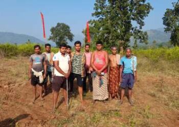 ଖୋର୍ଦ୍ଧା – ବଲାଙ୍ଗୀର ରେଳ ପ୍ରକଳ୍ପକୁ ବିରୋଧ କଲେ ବୁଗୁଡା କଲୋନୀ ଗ୍ରାମବାସୀ