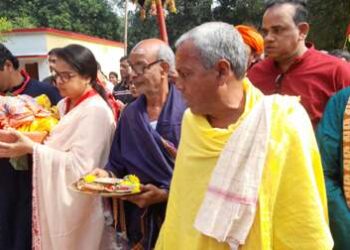 ରଥଯାତ୍ରା ପାଇଁ ବଡ଼ରାଉଳ ପୀଠରେ ରଥକାଠ ଅନୁକୂଳ ପାଇଁ ପୂଜାର୍ଚ୍ଚନା