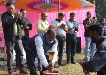 ସରକାରୀ ଶିଳ୍ପ ତାଲିମ୍ ଅନୁଷ୍ଠାନ ରେ ବାର୍ଷିକ କ୍ରୀଡା ମହୋତ୍ସବ ଉଦଘାଟିତ ହୋଇଯାଇଅଛି