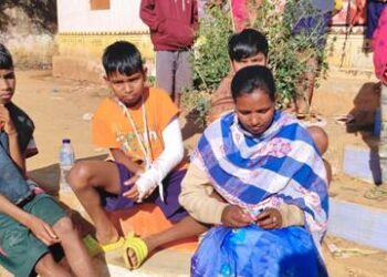 ବାର୍ଷିକ କ୍ରୀଡ଼ା ବେଳେ ଅଘଟଣ : ଉଚ୍ଚ ଡିଆଁ ଖେଳ ବେଳେ ତଳେ ପଡ଼ି ଭାଙ୍ଗିଲା ଛାତ୍ରଙ୍କ ବାମହାତ