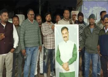 ଲାଞ୍ଜିଗଡ- ବ୍ରହ୍ମପୁର ଭାୟା ଫୁଲବାଣୀ ରେଳପଥ ପାଇଁ ଘୋଷଣା, ସାଂସଦଙ୍କୁ ଧନ୍ୟବାଦ ଜଣାଇଲେ ବିଜେପି କର୍ମୀ
