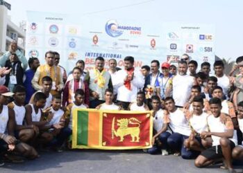 ମହୋଦଧି ଦିବସ ରେ ବିଚ ଓସେନ ସ୍ପୋର୍ଟ୍ସ ପ୍ରତିଯୋଗିତା ବିଜେତା ଇଣ୍ଡିଆ ଟିମ କୁ ଟ୍ରଫି ପ୍ରଦାନ କଲେ କ୍ରୀଡାମନ୍ତ୍ରୀ