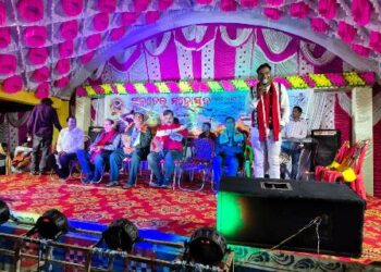 ବଲାଙ୍ଗୀର ଜିଲ୍ଲା ସଦର ବ୍ଲକ ଅନ୍ତର୍ଗତ ବାନ୍ଧନ ଘୋର ଗ୍ରାମ ଶ୍ରୀରାମ ମନ୍ଦିର ନିକଟ ପଡିଆ ଠାରେ ଦ୍ୱିତୀୟ ସୁକ ତେଲ ମହୋତ୍ସବ