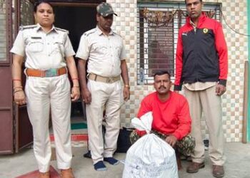 ୮ କେ.ଜି ୨୦୦ ଗ୍ରାମ ଗଞ୍ଜେଇ ଜବତ, ଜଣେ ଗିରଫ