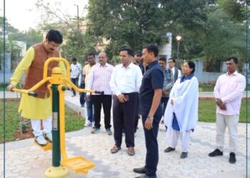 H&UD Minister unveils three parks and musical fountain in Bhubaneswar