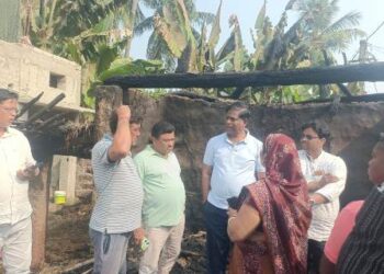 ଭୟଙ୍କର ଅଗ୍ନିକାଣ୍ଡ ଘଟି ୧୫ ବଖରା ଘର ସହ, ୩୫ ଛେଳି ମୃତ୍ୟୁ