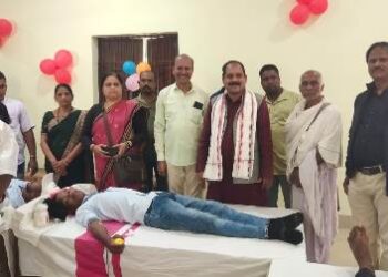 ଦେଉଳି ଶ୍ରୀ ରାଧାମାଧବ ସଂସ୍କୃତ ମହାବିଦ୍ୟାଳୟରେ ସ୍ୱେଚ୍ଛାକୃତ ରକ୍ତଦାନ ଶିବିର –  ୩୬ ୟୁନିଟ ରକ୍ତ ସଂଗ୍ରହ 