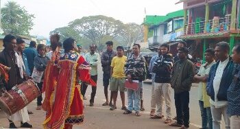 ଲୋକନୃତ୍ୟ ଓ ସାଂସ୍କୃତିକ କାର୍ଯ୍ୟକ୍ରମ ମାଧ୍ୟମରେ ସଡ଼କ ସୁରକ୍ଷା ସପ୍ତାହ -୨୦୨୫ ସଚେତନତା