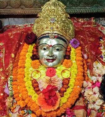 ଇଂରାଜୀ ନୂଆବର୍ଷରେ ମନ୍ଦିର ଓ ପର୍ଯ୍ୟଟନ ସ୍ଥଳୀରେ ଭିଡ଼