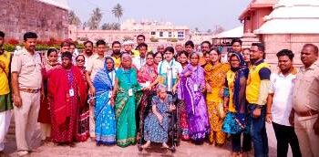 କୋଡିଏ ଜଣ ବୃଦ୍ଧବୃଦ୍ଧା ଙ୍କୁ ଶ୍ରୀଜୀଉ ଦର୍ଶନ କରାଇଲା ଉର୍ଜାବାନ ଓଡିଶା