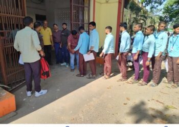 ବାଙ୍କୀ କଲେଜରେ + ୨ ବିଜ୍ଞାନ ପରୀକ୍ଷା କଡା ସୁରକ୍ଷା ବଳରେ ଅନୁଷ୍ଠିତ
