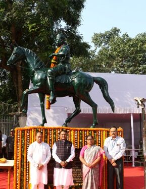ବିଧାନସଭା ପରିସରରେ ବୀର ସୁରେନ୍ଦ୍ର ସାଏଙ୍କୁ ଶ୍ରଦ୍ଧାଞ୍ଜଳି