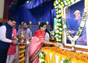 ରାଜ୍ୟସ୍ତରୀୟ ଶ୍ରାଦ୍ଧଦିବସରେ ଉତ୍କଳଗୌରବ ମଧୁସୂଦନ ଦାସଙ୍କୁ ଶ୍ରଦ୍ଧାଞ୍ଜଳି