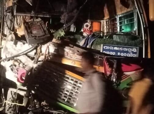 ବୁଡା ଘାଟିରେ ଯାତ୍ରୀବାହୀ ବସ୍ ଦୁର୍ଘଟଣାଗ୍ରସ୍ତ – ୨୪ ଆହତ