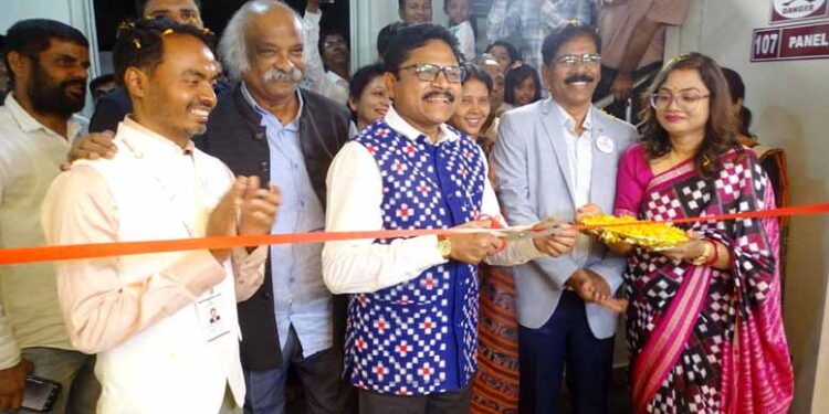 ଭୁବନେଶ୍ୱରରେ କ୍ରେସେଣ୍ଟା ଫର୍ଟିଲିଟି ଉଦଘାଟିତ : ଉନ୍ନତ ଆଇଭିଏଫ୍ ଟେକ୍ନୋଲୋଜି ପିତାମାତା ହେବାକୁ ଚାହୁଁଥିବା ଦମ୍ପତିଙ୍କ ସ୍ୱପ୍ନ ପୂରଣ କରିବ