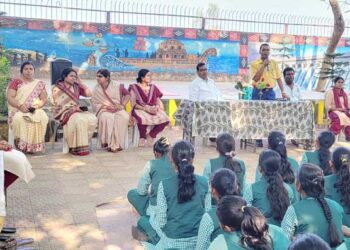 ରାଜସୁନାଖଳା ରେ କିଶୋରୀ ବାଳିକା ସ୍ୱାସ୍ଥ୍ୟ ଓ ସଚେତନତା କାର୍ଯ୍ୟକ୍ରମ