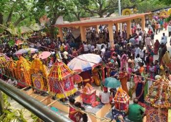 ଐତିହାସିକ କସର୍ଦାର ଦିପୋଟି ମେଲଣରେ ୬୪ ଟି ଦୋଳବିମାନ ଓ ୫୦ ହଜାରରୁ ଉର୍ଦ୍ଧ୍ବ ଶ୍ରଦ୍ଧାଳୁ ଭକ୍ତ ଯୋଗଦେଲେ